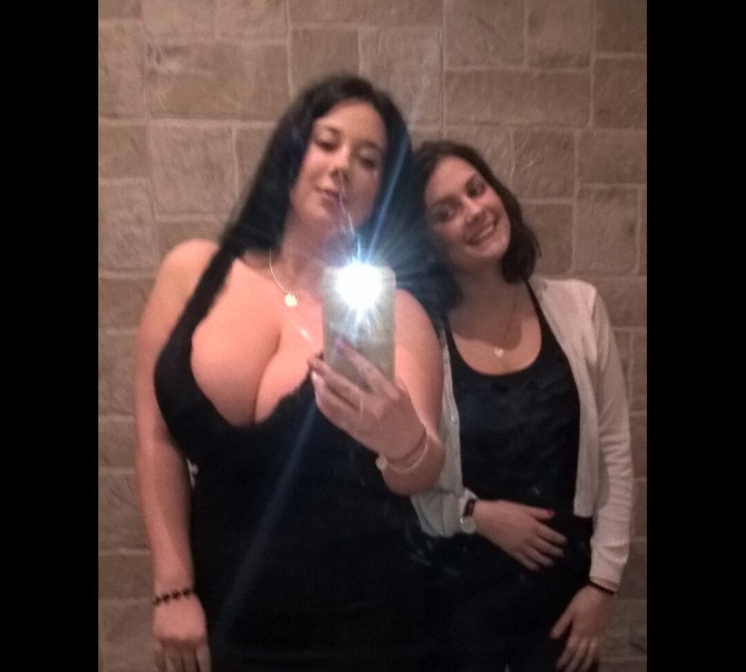 Princygiuls desnuda #109011074