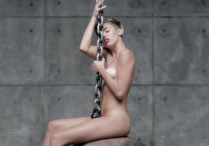 Miley cyrus nude
 #90429336
