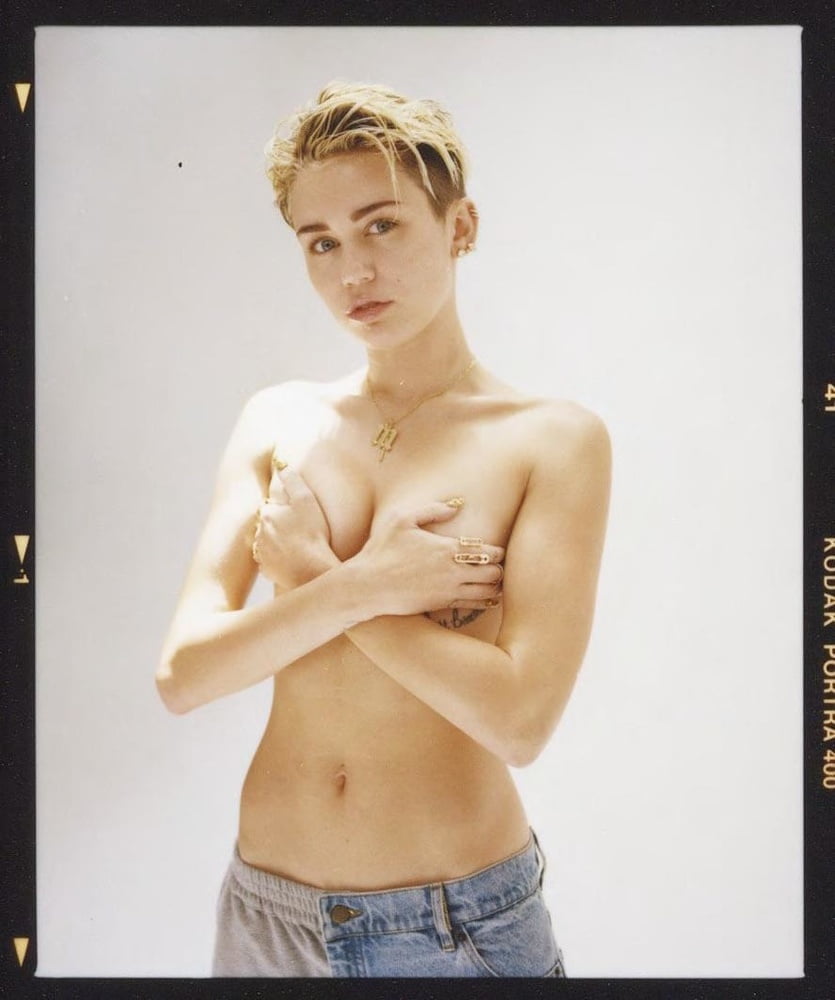 Miley cyrus nude
 #90429360