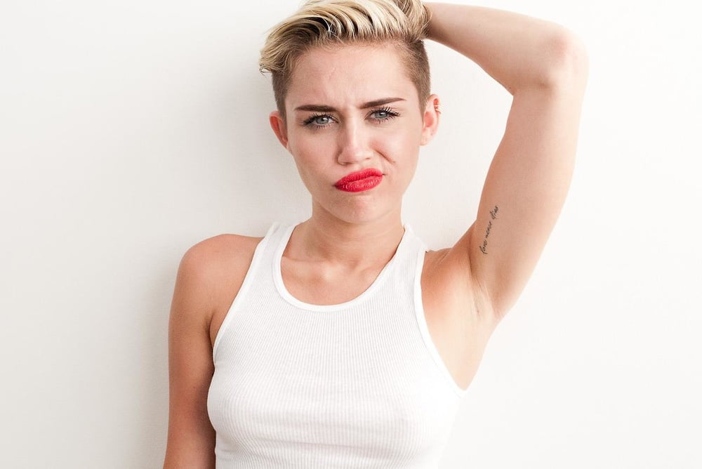 Miley cyrus nackt
 #90429367