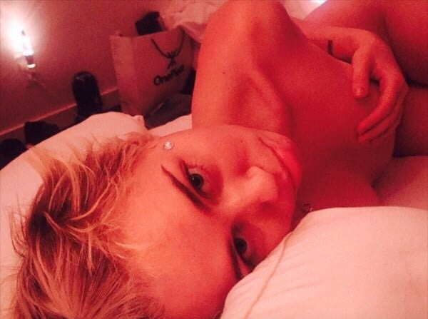 Miley Cyrus Nude #90429749