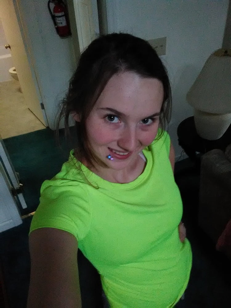 Ich habe deine Bilder gefunden
 #99540201