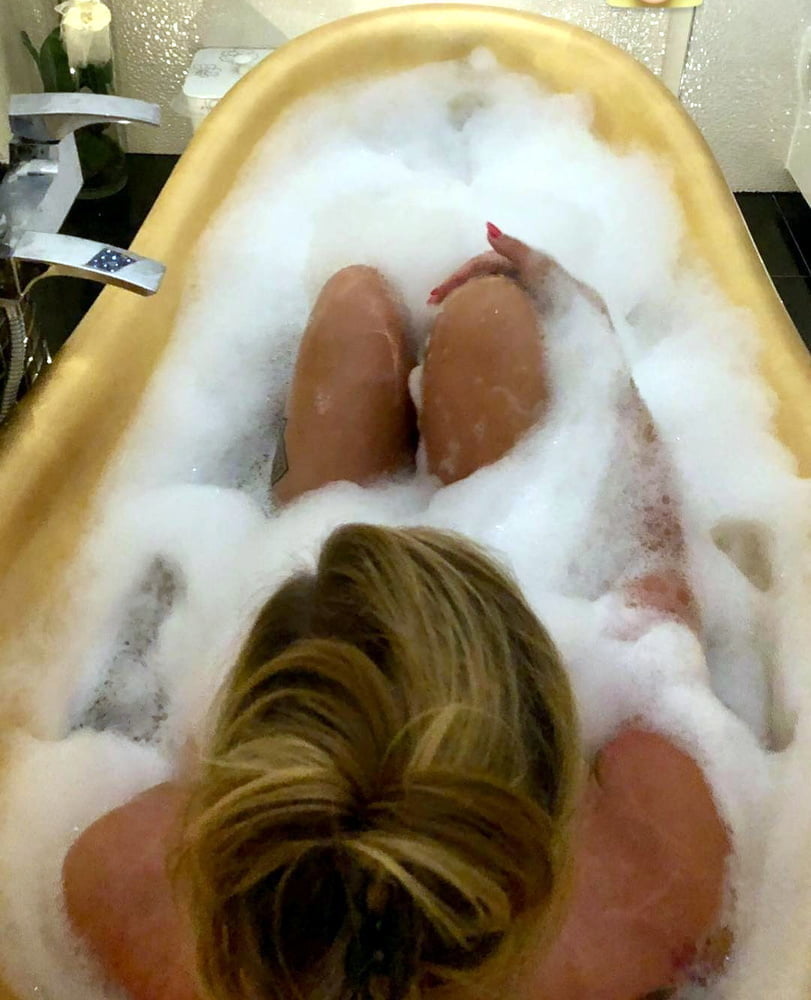 Einfach sexy
 #104944325