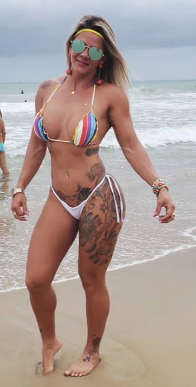 Primas na praia #96171862
