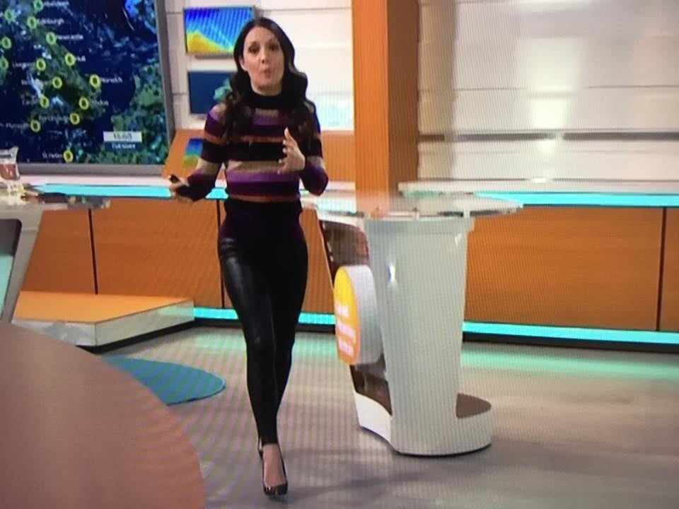 Le désir pour les leggings ! weathergirl laura tobin
 #105096072