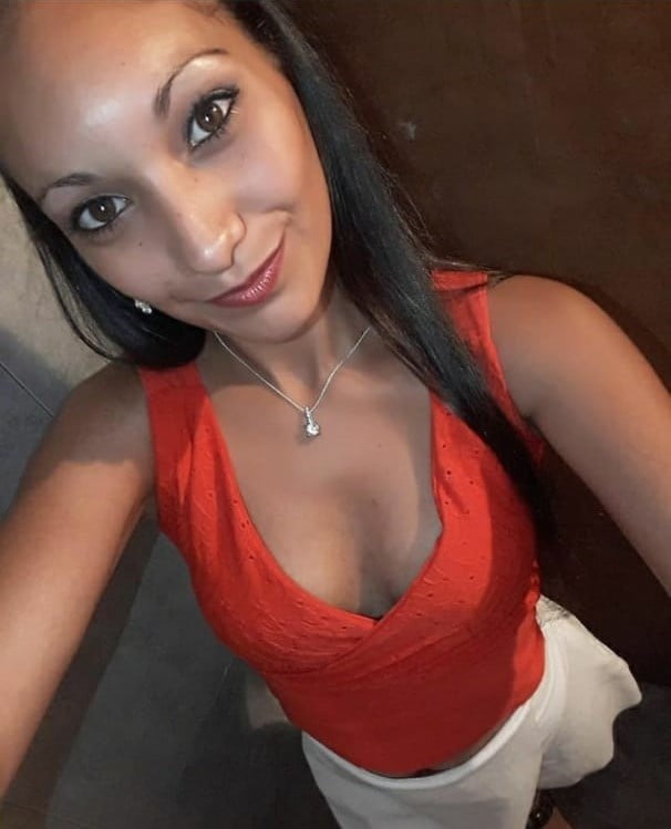 Dai PutiPobre para denigrar #88091616