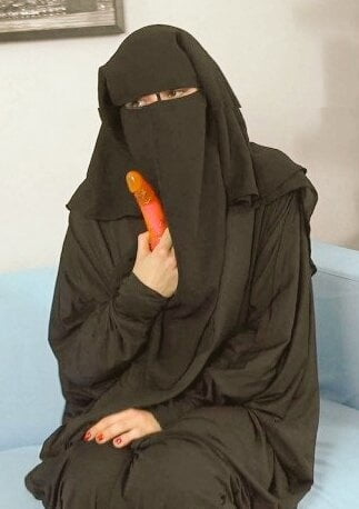 Hot hijab and niqab spy #90477831