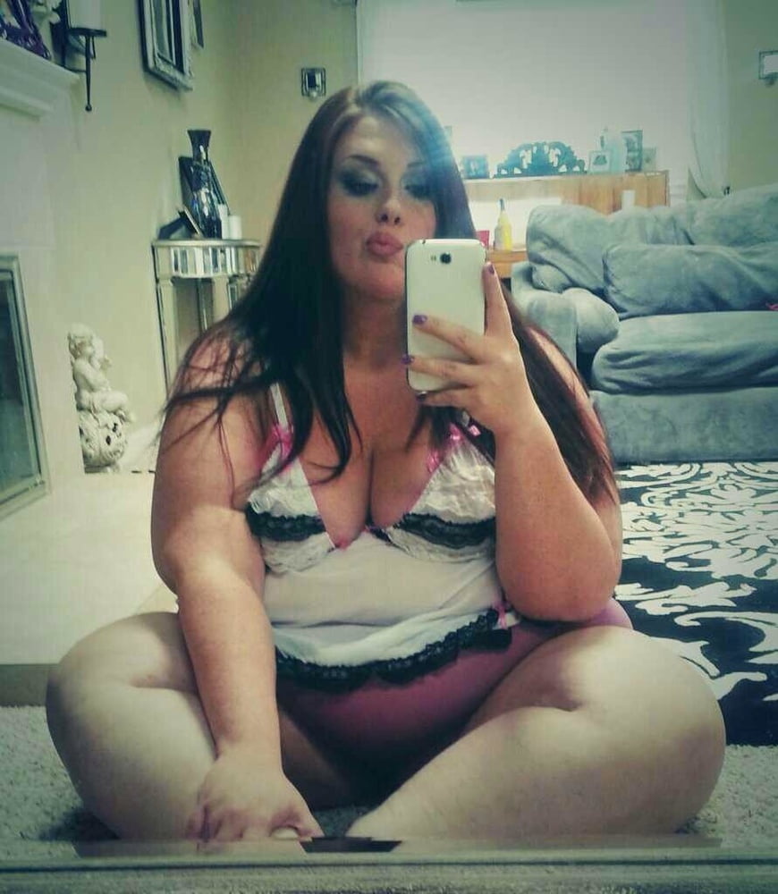 Fat Chicks With Deceptively Thin Faces 15 #95411457
