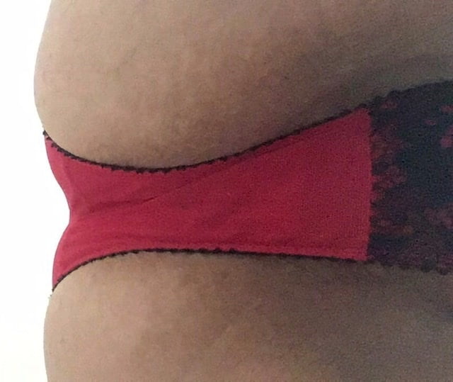 Red and black #94003121