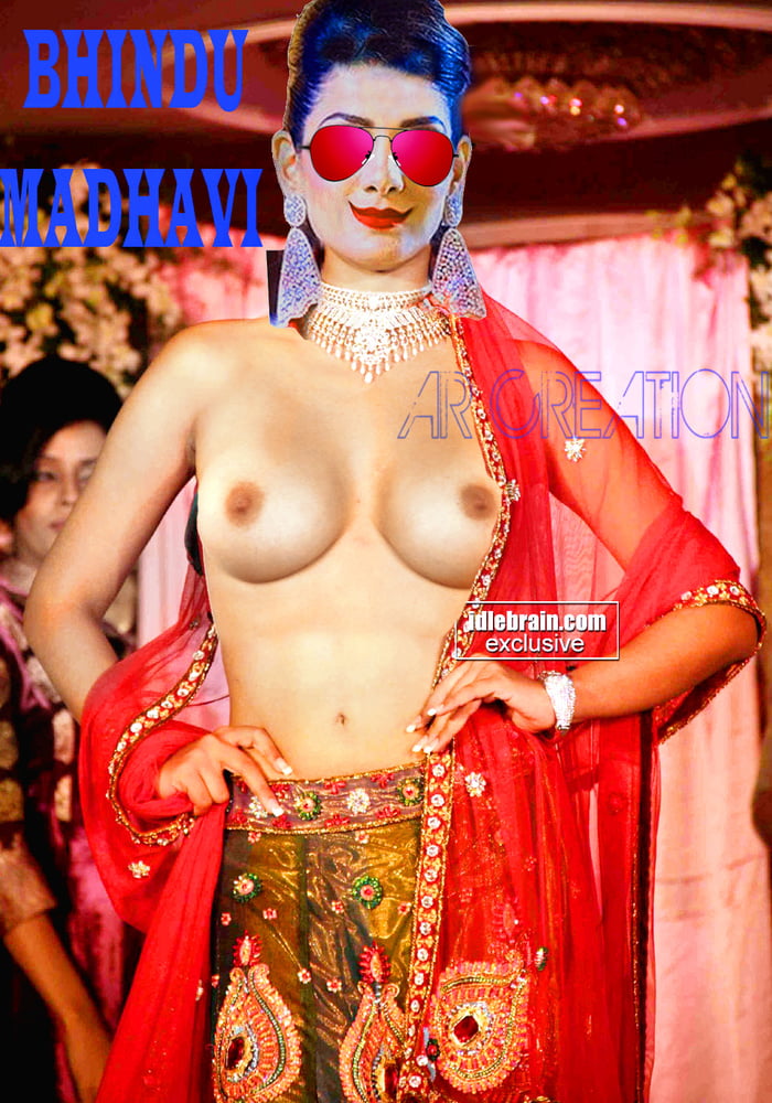 インドのレハンガガールが巨乳と乳首を見せる...
 #87987700