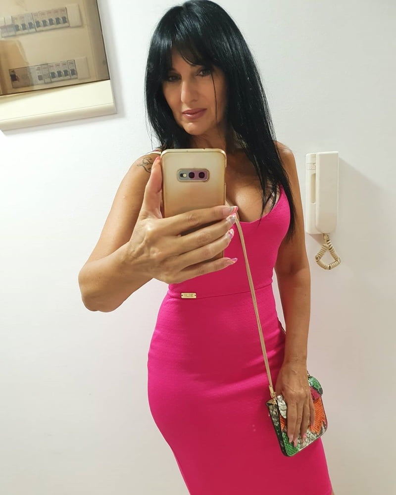 Sexy teta ljiljana silikonka
 #87637742