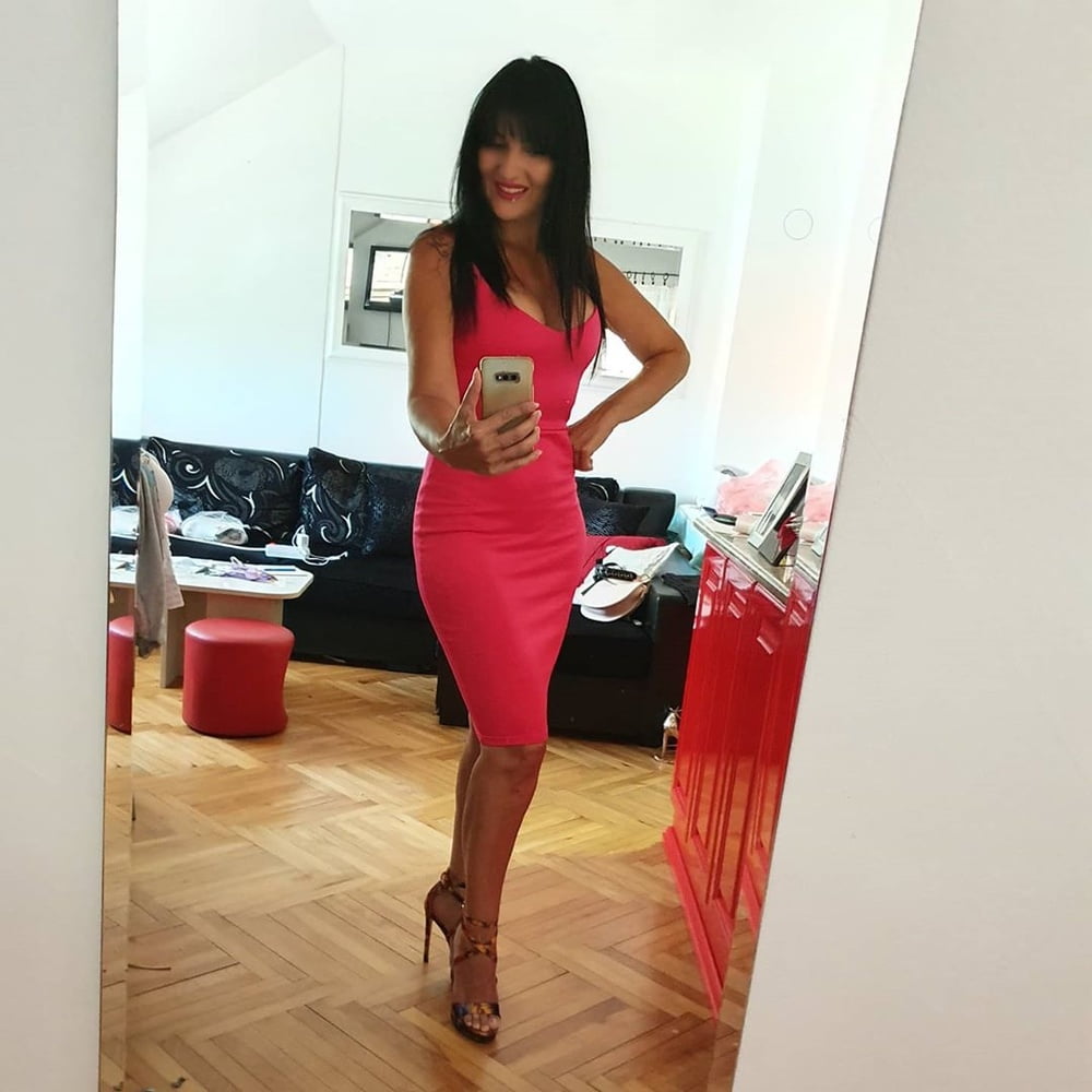 Sexy teta ljiljana silikonka
 #87637757