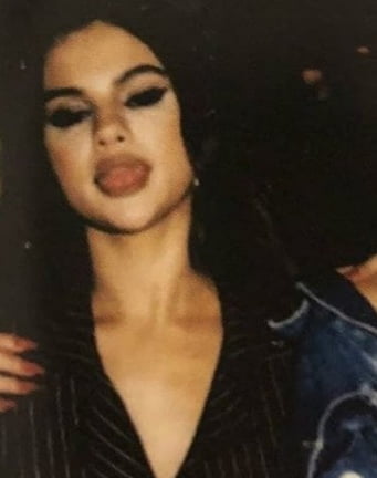 Selena Gomez #102135089