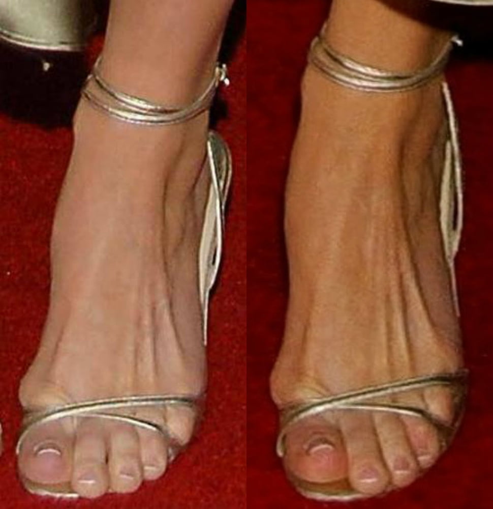 Debbie Matenopoulos sexy legs feet and high heel #103722006