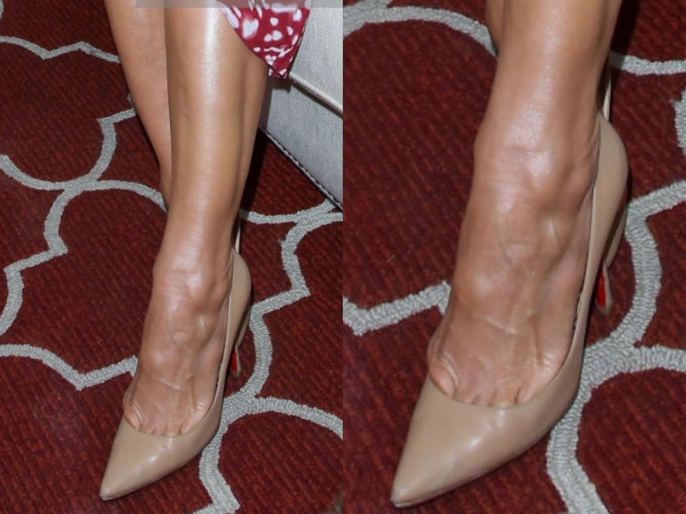 Debbie Matenopoulos sexy legs feet and high heel #103722063