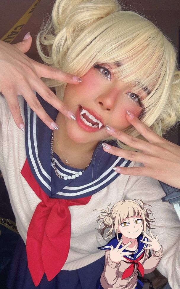 Neekolul desnuda #107866852