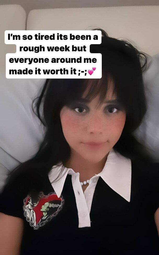 Neekolul desnuda #107866858