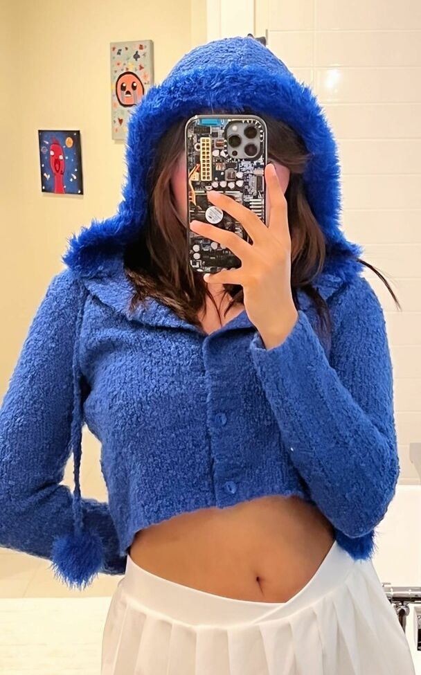 Neekolul desnuda #107867017