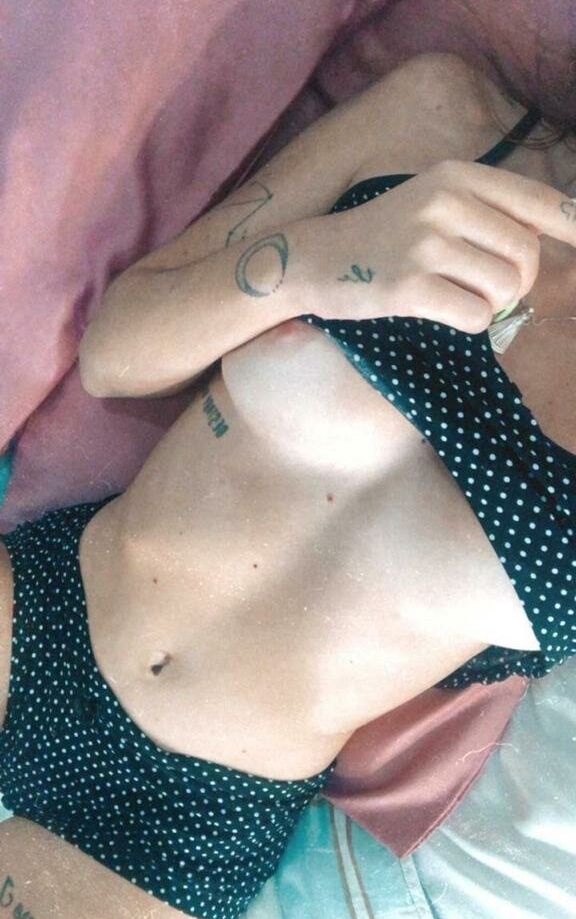 Bella Fernandes nude #109674250