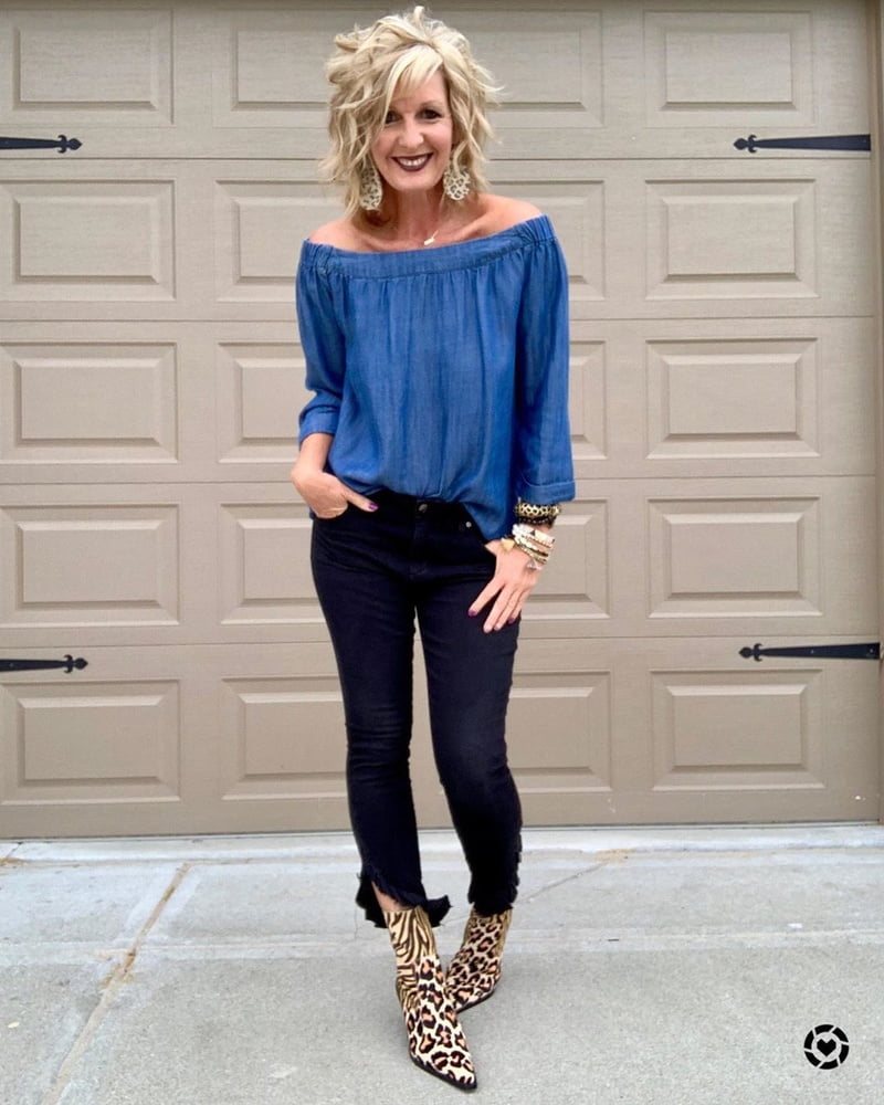 Reife blonde Fotze melanie
 #82238479