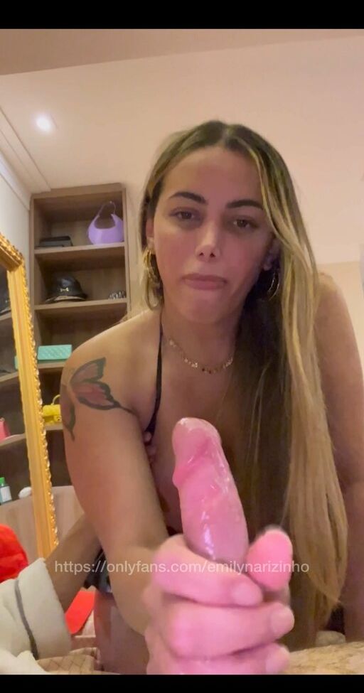 Emily Narizinho desnuda #108128733