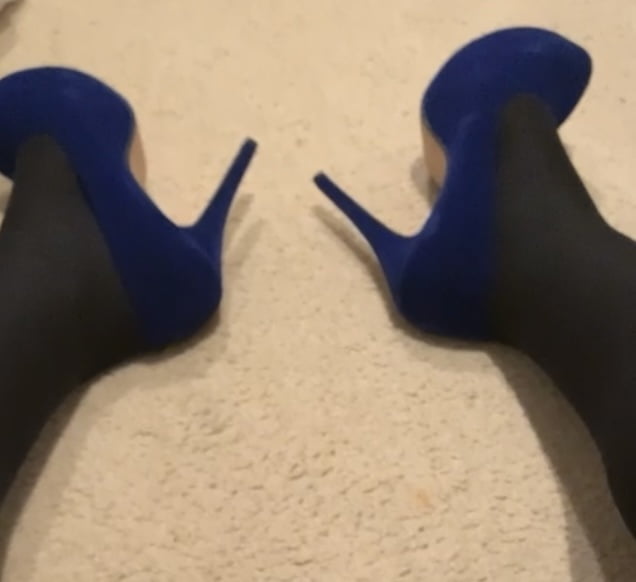 My fuck me heels.... love to be penetrated while wearing :) #106857625