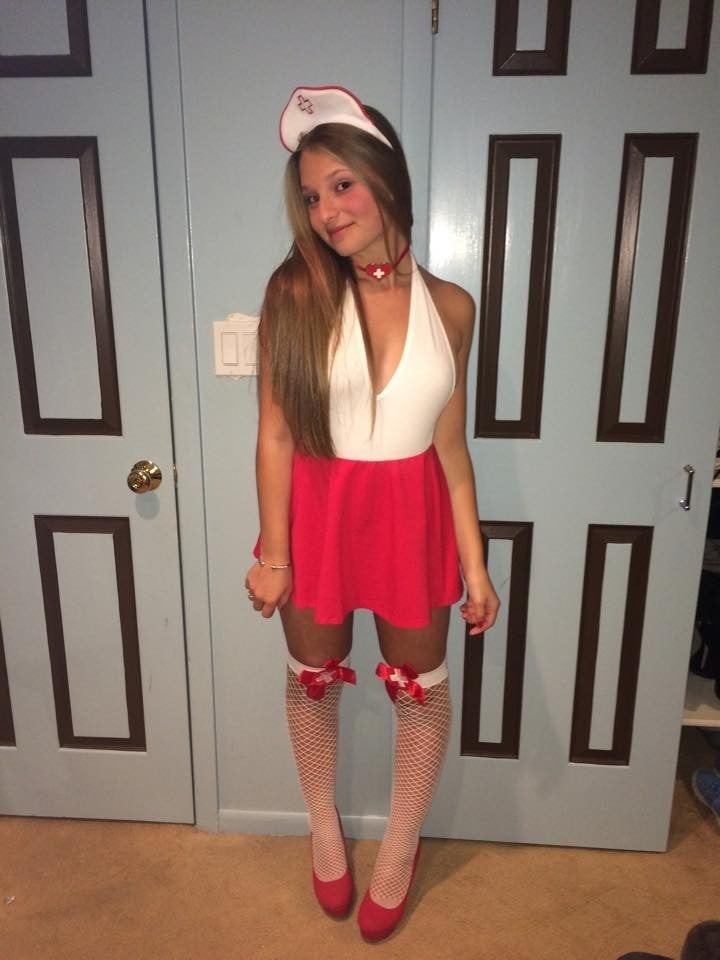 Enfermeras - ¿podemos ayudarle? (álbum grande)
 #91394893