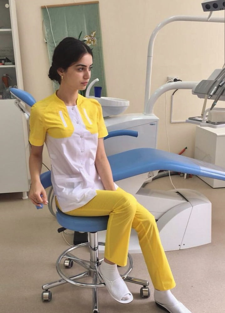 Enfermeras - ¿podemos ayudarle? (álbum grande)
 #91394939