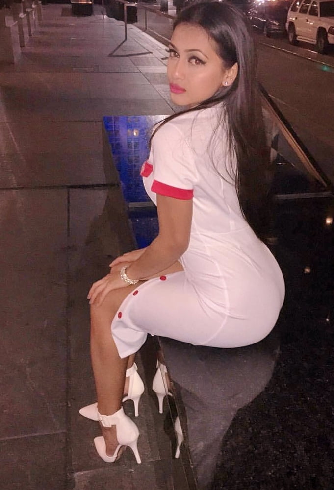 Enfermeras - ¿podemos ayudarle? (álbum grande)
 #91394974