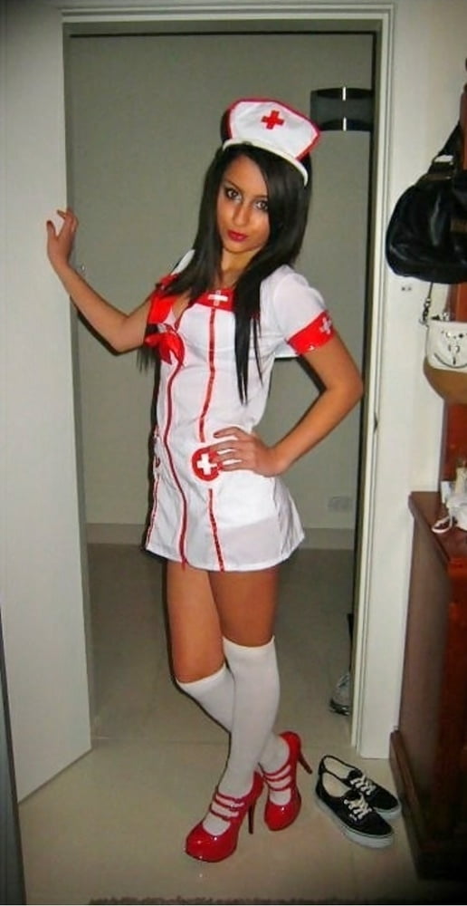 Enfermeras - ¿podemos ayudarle? (álbum grande)
 #91394980