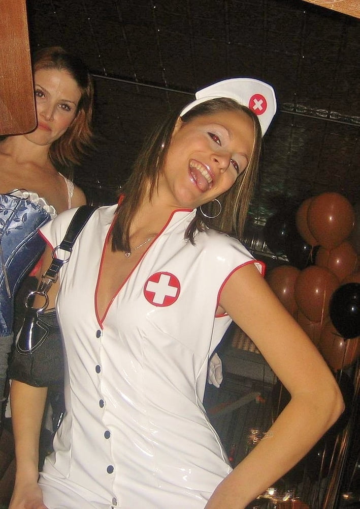 Enfermeras - ¿podemos ayudarle? (álbum grande)
 #91395052