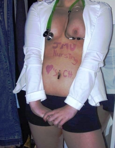 Enfermeras - ¿podemos ayudarle? (álbum grande)
 #91395175