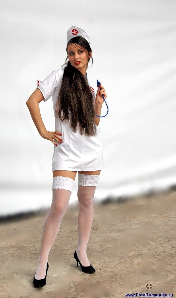 Enfermeras - ¿podemos ayudarle? (álbum grande)
 #91395840