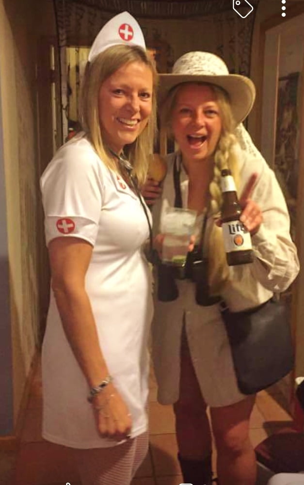 Enfermeras - ¿podemos ayudarle? (álbum grande)
 #91396048