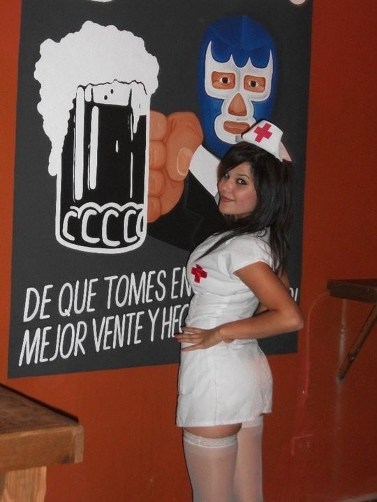 Enfermeras - ¿podemos ayudarle? (álbum grande)
 #91396258