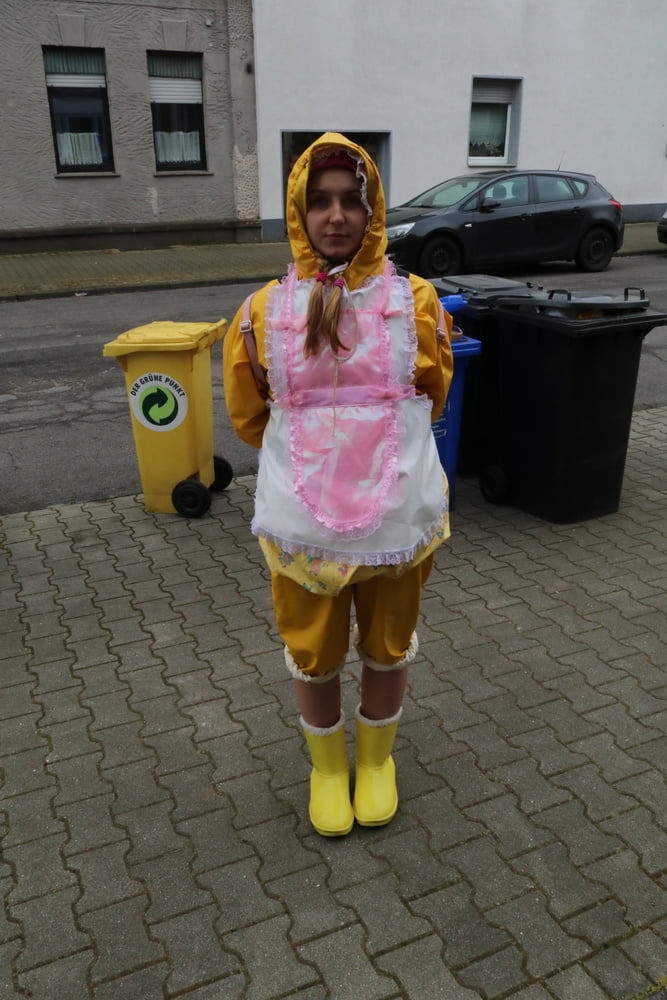 Halal german trained rubber hooker morona pigleta waiting #98279608