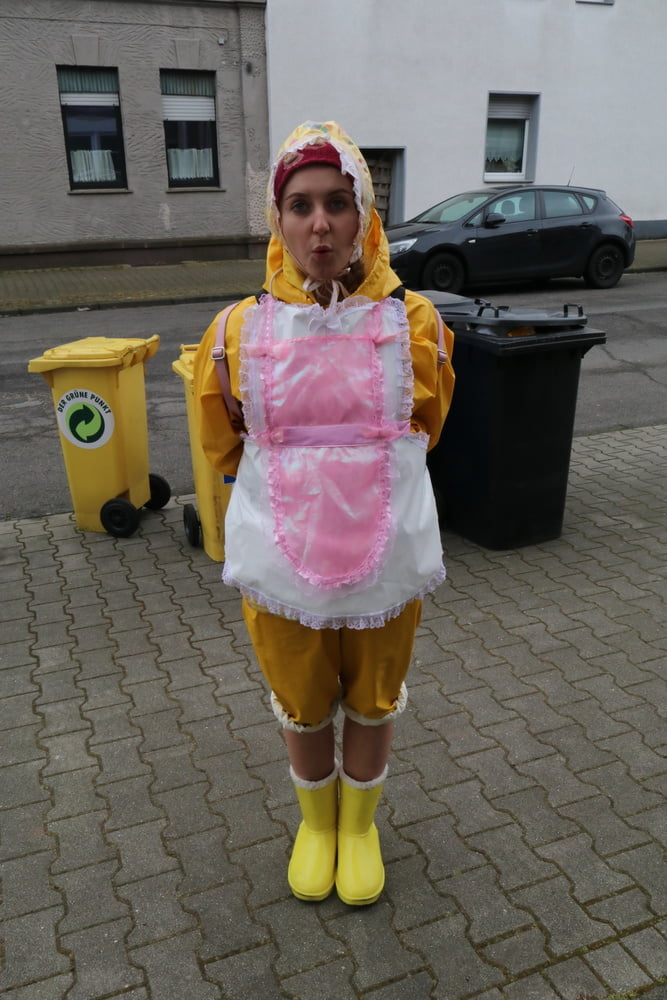 Halal tedesco addestrato gomma prostituta morona pigleta in attesa
 #98279689