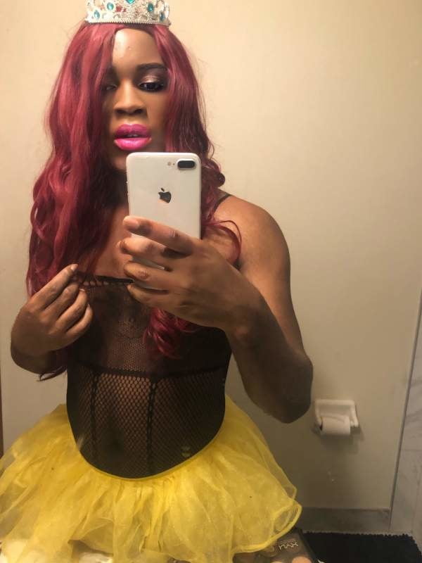 Putas encontradas
 #95449046