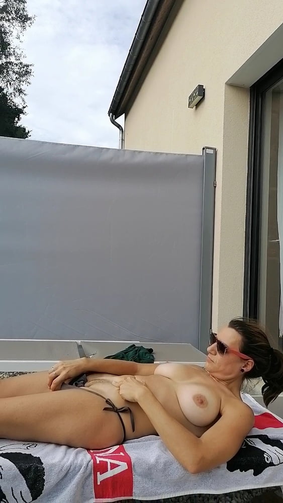 J adore m exhiber en public #79718398