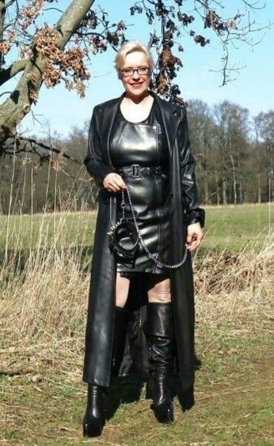 Latex Rubber Milf Granny May issue #98281432