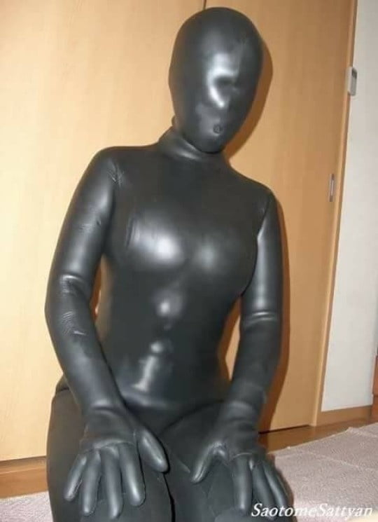 Latex Rubber Milf Granny May issue #98281528