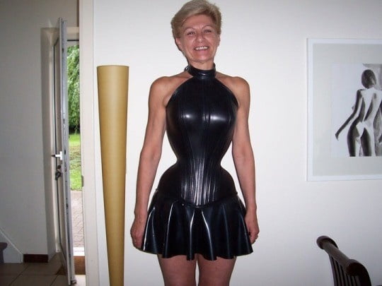 Latex Rubber Milf Granny May issue #98282005