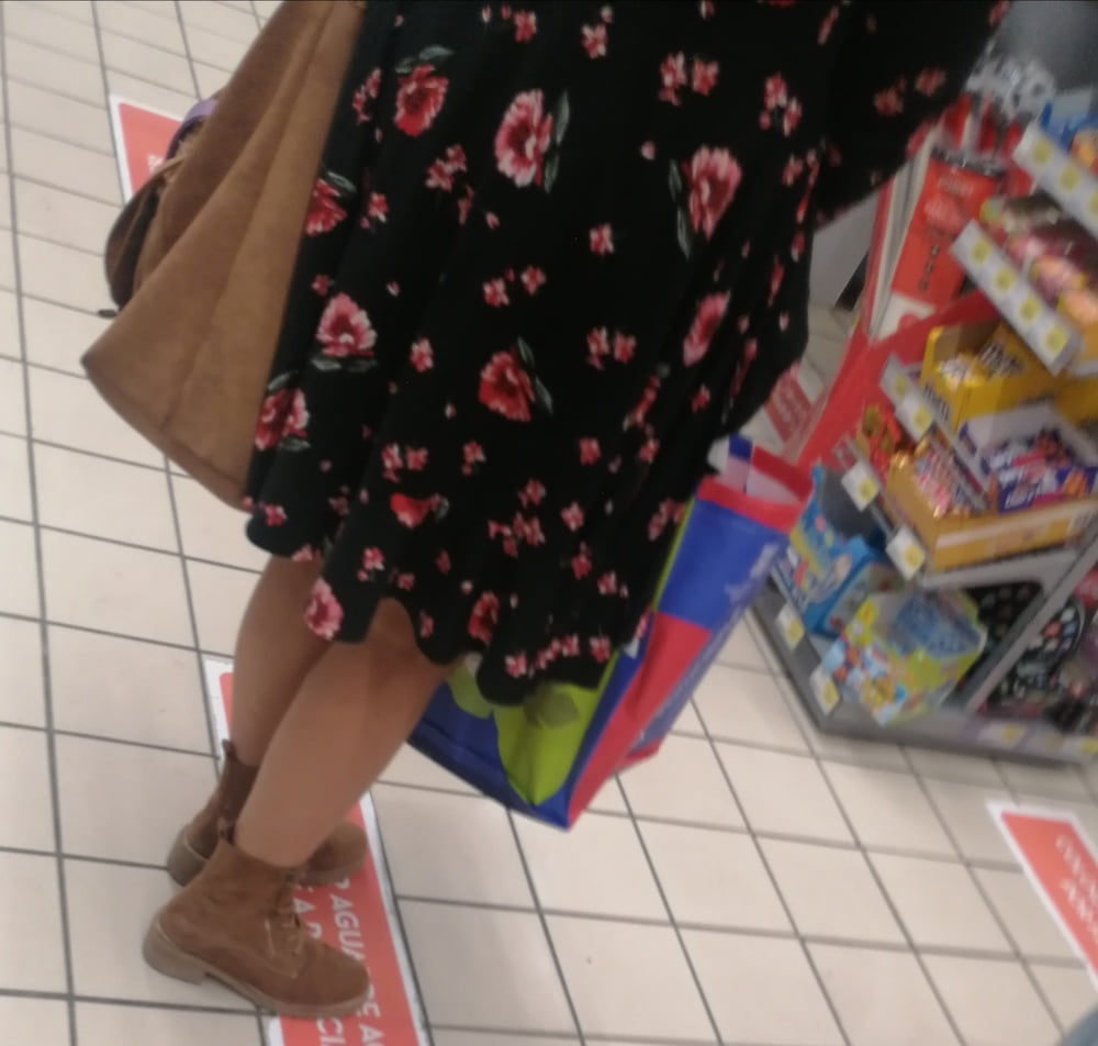candids  Portugal- comment and rate #95519516