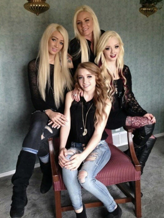 ソルトレイクシティの女の子
 #105869040