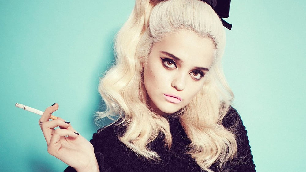 Sky ferreira è caldo!
 #90474074