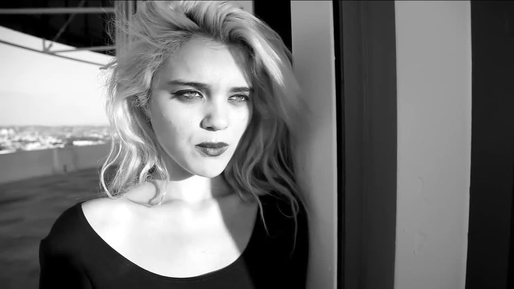 Sky ferreira è caldo!
 #90474119