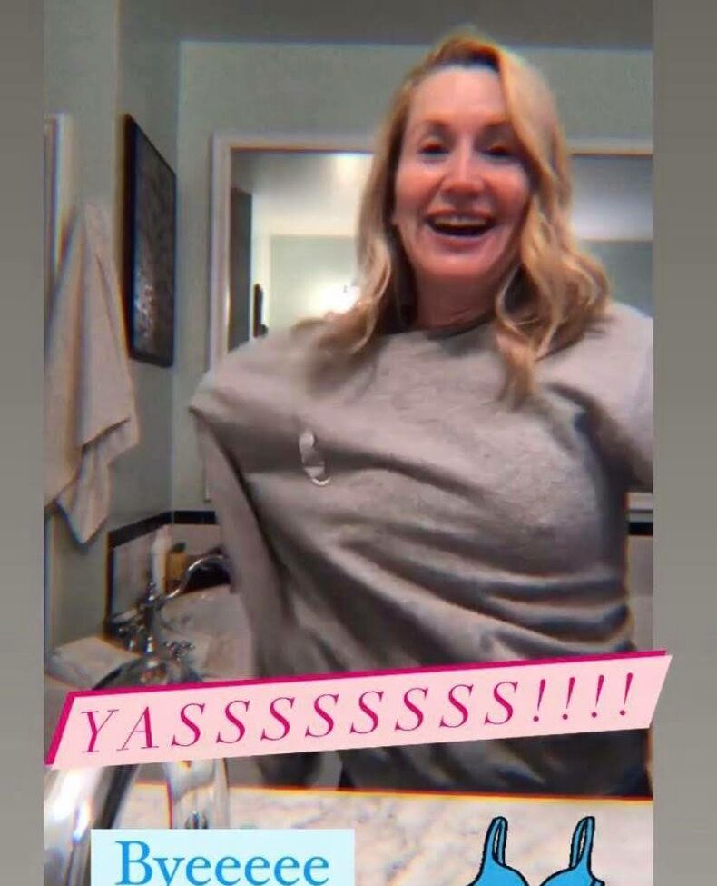 Angela Kinsey nackt #109329851