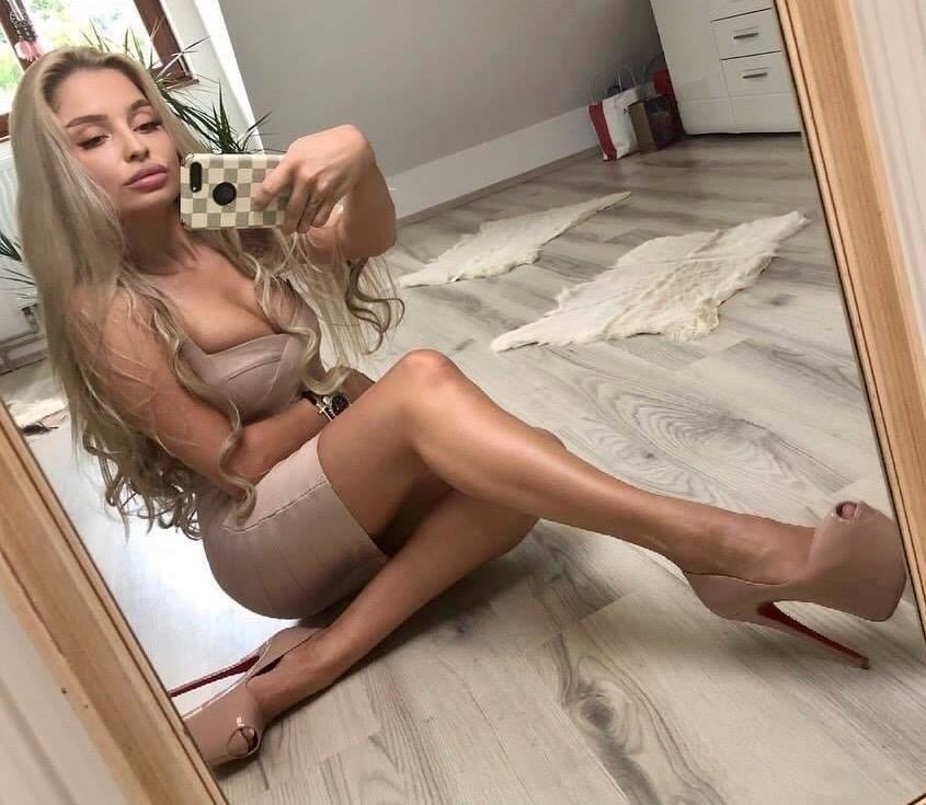 Mujeres sexy #219
 #92595765