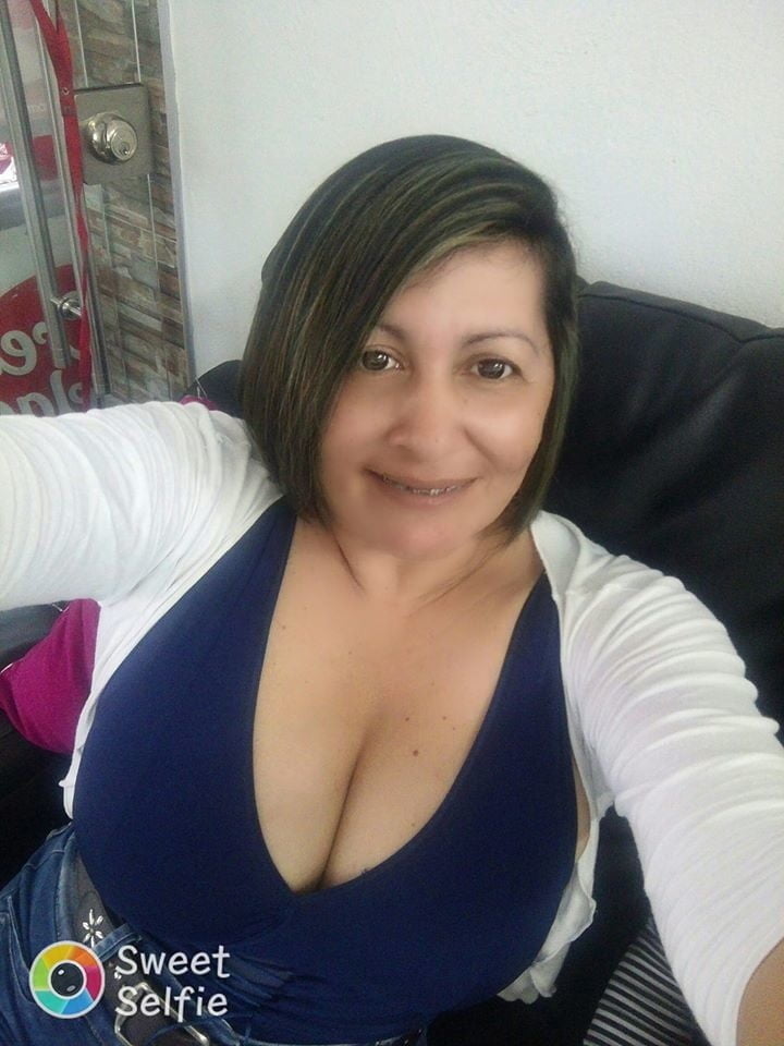 Latina milf #90073657