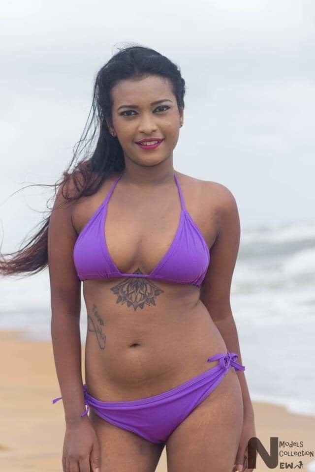 Sri Lanka sexy Modell Fotoshooting
 #88282799